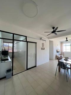 SJ Home - Kampong Parit - 5