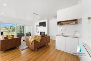 22B Old Kosciuszko Rd - 4BR Townhouse l Amazing Lake Views l WiFi l BBQ - Cataratas de Vitória - 3