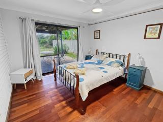 The Beachfront - Lake Cathie - 1