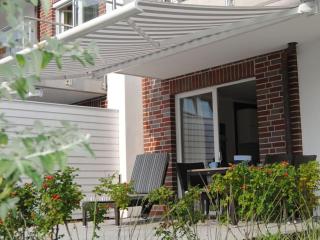 Deck 2 Modern retreat - 4