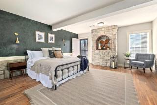 Blue Haven-Epic game room-Lake Views - 5