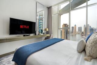 GuestReady - Stylish studio with Dubai Canal view - 7