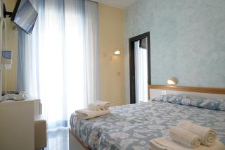 Hotel Embassy - 5
