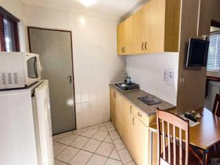 Piketberg Guesthouse - Piketberg - 8
