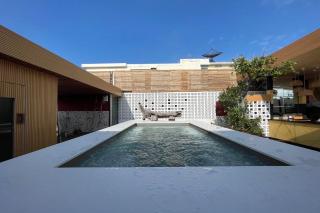 Blu Cabin Ari Stylish Gay Poshtel - 7