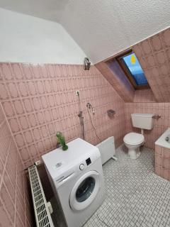 Gästewohnung 4 in direkter Nähe zur Veltinsarena - Gelsenkirchen - 6