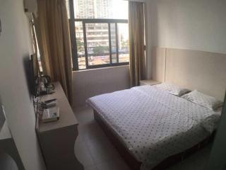 Seven Orange Hotel - 9