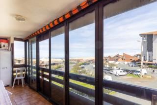 Location Noly - 7