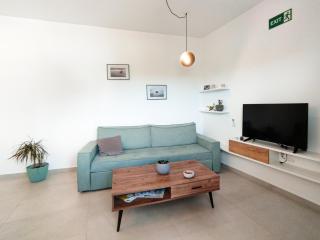 Silver Cozy Getaway - 3 Pearls Pool Retreat - Dhémbla - 4