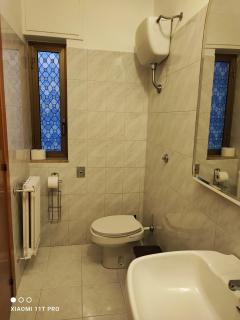 LOCAZIONE TURISTICA via S.Anna - 8
