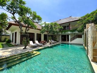 5-BR Villa in Sanur mins walk to the beach and central Sanur - 6