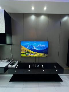 1BHK Serviced Luxury Apartment with Kids Room - 3