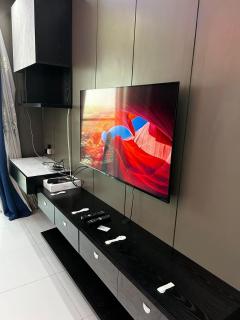 1BHK Serviced Luxury Apartment with Kids Room - Dubai - 1