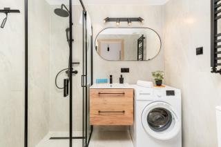 Starowiślna 37 Apartment with Mezzanine by BookingHost - 1