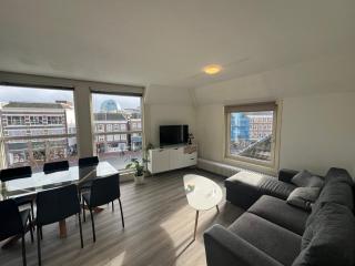 Appartement met prachtig uitzicht over de binnenstad van Leeuwarden - Leeuwarden - 9
