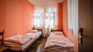 The Little Havana Party Hostel - Krakow - 3