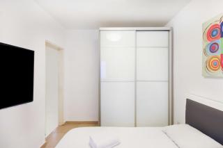 Neptune Castel by HolyGuest - 1