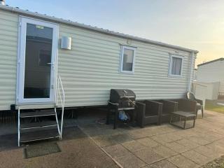 Seaside Haven Retreat in Clacton-on-Sea - Clacton-on-Sea - 6