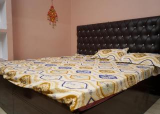 Malti Home stay 5 minute walking distance fromAyodhya DhamRailway Station - Ayodhya - 2