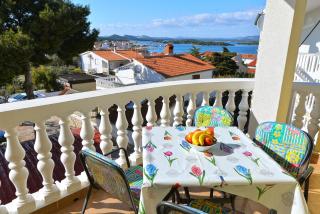 Apartments Goranka - Murter - 9
