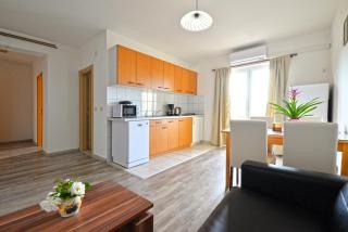 Apartments Goranka - Murter - 4
