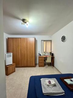 Private double room in shared home, perfect location! - 6