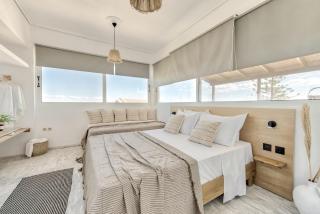 Santa Maroma Rooms & Houses - 0