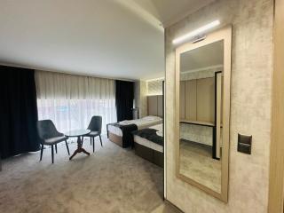Hotel Cosmos - Ruse - 7