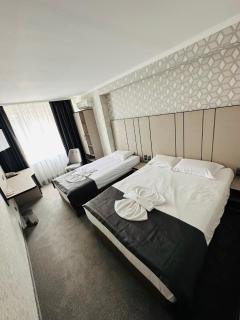 Hotel Cosmos - Ruse - 5