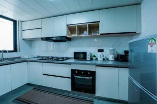 Abantu Parkview 2BR Suite near JKIA SGR with Pool Gym Eatery - Nairobi - 1