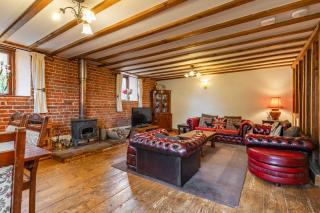 Threshers Barn and Shire Horse Barn - 0
