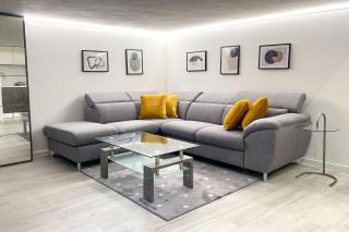 Elegant and Silent Loft in the center of Milan - 0