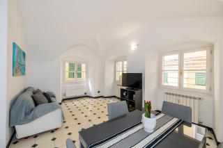 CASA RACHELE - appartamento con posto auto privato a 300 m - Finale Ligure - 7