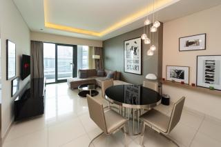 Exclusive 1BR Apt with Burj Khalifa Views - 9