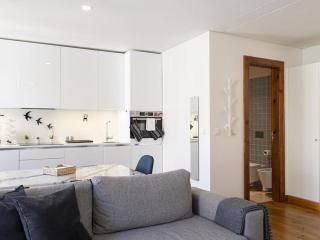 Chiado Cozy Bright Apt with AC Elevator - Lisbona - 1