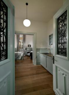 Lovely Athens Apartment 1 Bedroom Apartment Makarov Balcony Views - 9