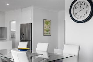 Sunset Retreat at Birkdale - 44 Birkdale Street - Normanville - 1