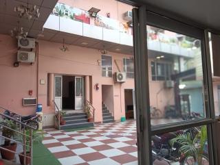 Shree Krishna Hotel Inn - Varanasi - 3