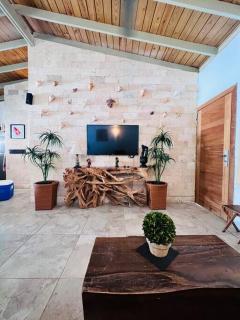 Casa en Villas Jubey con acceso al Hotel Emotion By Hodelpa - 0