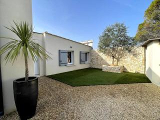 Charmante maison avec piscine - Garons - 0