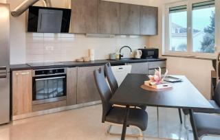 Gorgeous Apartment In Barbat With Wi-Fi - 5