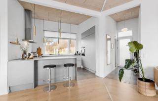 Four-Bedroom Holiday Home In Knebel - 4