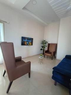 Lavish 3BHK Villa F2 - Private Pool - The Heaven - Pālghar - 8