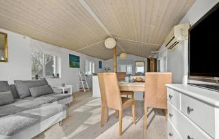 1 Bedroom Awesome Apartment In Grevinge - 6