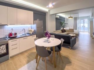 SpaceOne "DownTown Glam" by #GimiSpace Rentals - Salonicco - 8