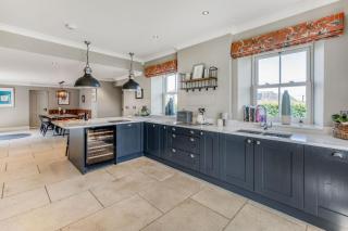 The Farmhouse - Ravensworth - 8