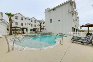 1 Mi to Beach Gem with Pool Access in Port Aransas - Port Aransas - 9