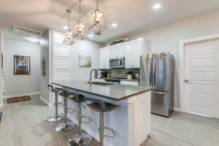 1 Mi to Beach Gem with Pool Access in Port Aransas - Port Aransas - 3