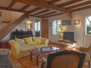 Maison au bord de mer avec jardin paysager, proche port et commerces à Sauzon - FR-1-418-49 - Sauzon - 4