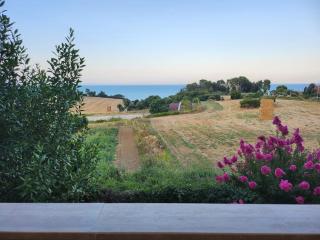 The Blue Room - Porto SantʼElpidio - 9
